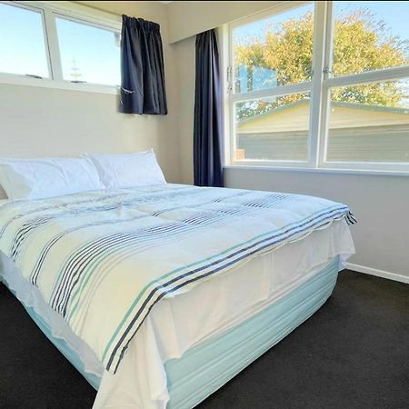 3 Bedroom Family House In Excellent Location Hamilton Bagian luar foto