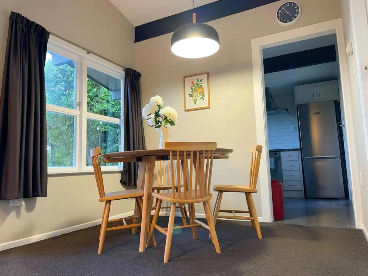 3 Bedroom Family House In Excellent Location Hamilton Bagian luar foto